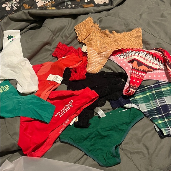 Aerie 10pcs Colorful Women's Panties Collection - Picture 4 of 4